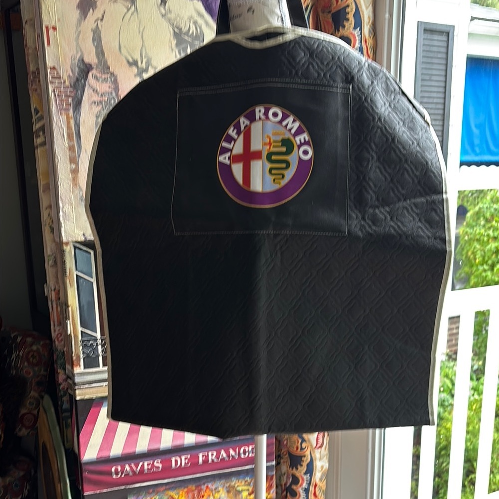 Alfa Romeo Black Garment Bag